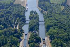 Ecluse N°3 sur le Canal Lomel-Mol