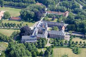 Abbaye de Postel