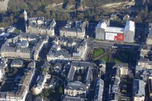 Banque et Caisse d'Epargne de l'Etat de Luxembourg (Spuer kees) - Place des Martyrs