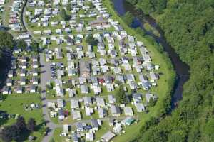 Camping "La Roche 1", Groupe FLOREAL, à La Roche-en-Ardenne