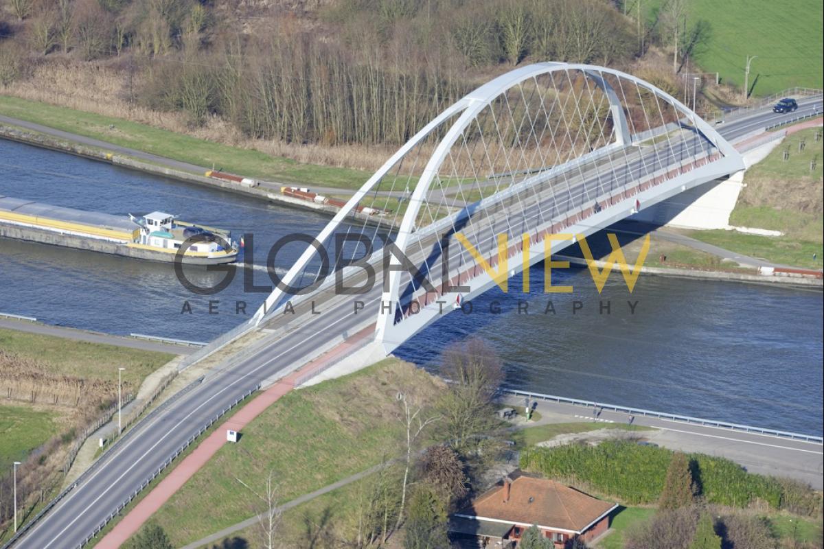 Pont sur le Canal Albert à Oelegem (Réalisation ARTES)