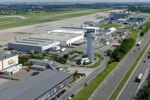 Tour de contrôle de l'aéroport de Bierset (Liège)