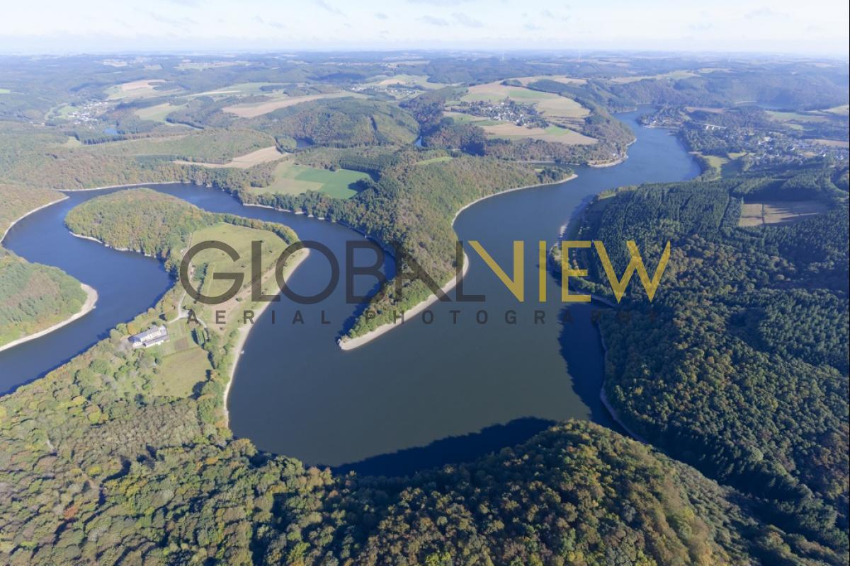 Lac de la Haute Sûre à hauteur de Insenborn