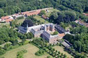 Abbaye de Postel