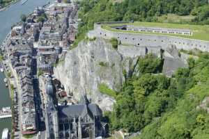 Citadelle et centre de Dinant