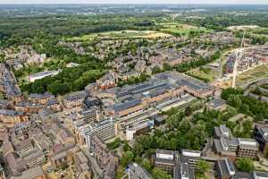 L'Esplanade, Louvain-la-Neuve