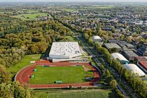 Centre sportif du Blocry, Piste Indoor - Louvain-la-Neuve