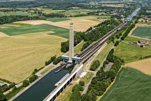 Plan Incliné de Ronquières, canal du Centre