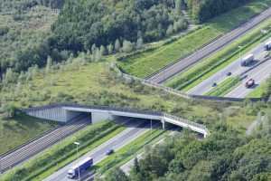 Pont à gibier sur l'E40