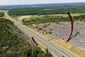 L’Arc majeur, Bernard Venet