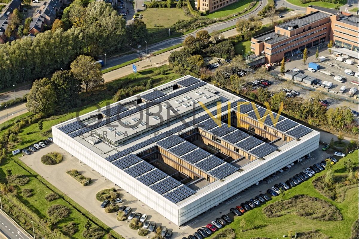 AGC Glass, Louvain-la-Neuve (Arch: Samyn & Partners)