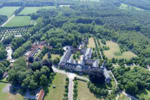 Abbaye de Postel
